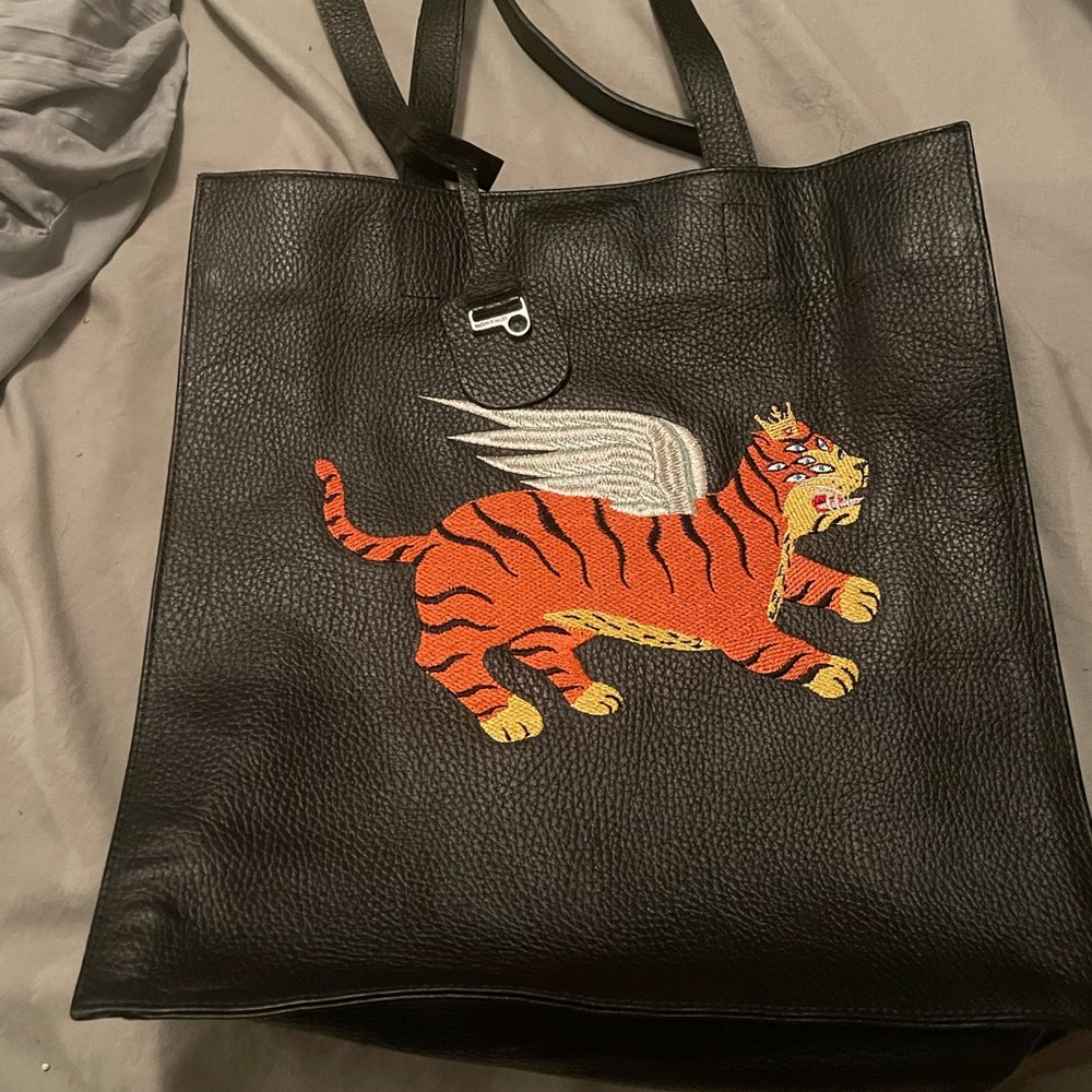 Min and Mon Tote bag